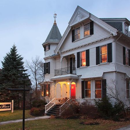 Lang House On Main Street Bed & Breakfast Burlington Luaran gambar