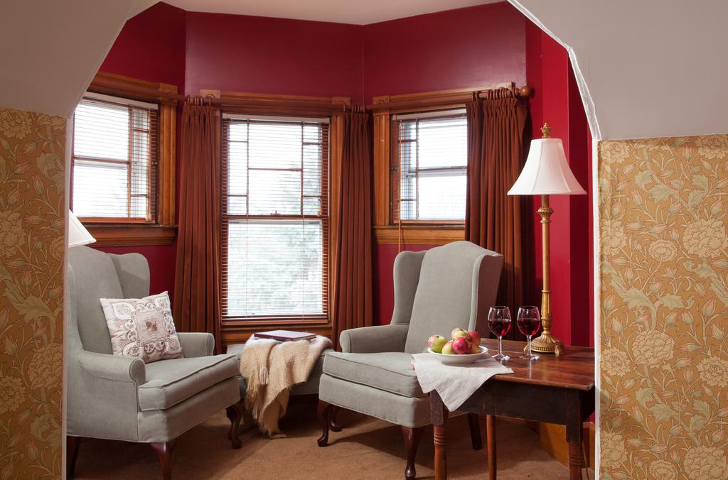 Lang House On Main Street Bed & Breakfast Burlington Luaran gambar
