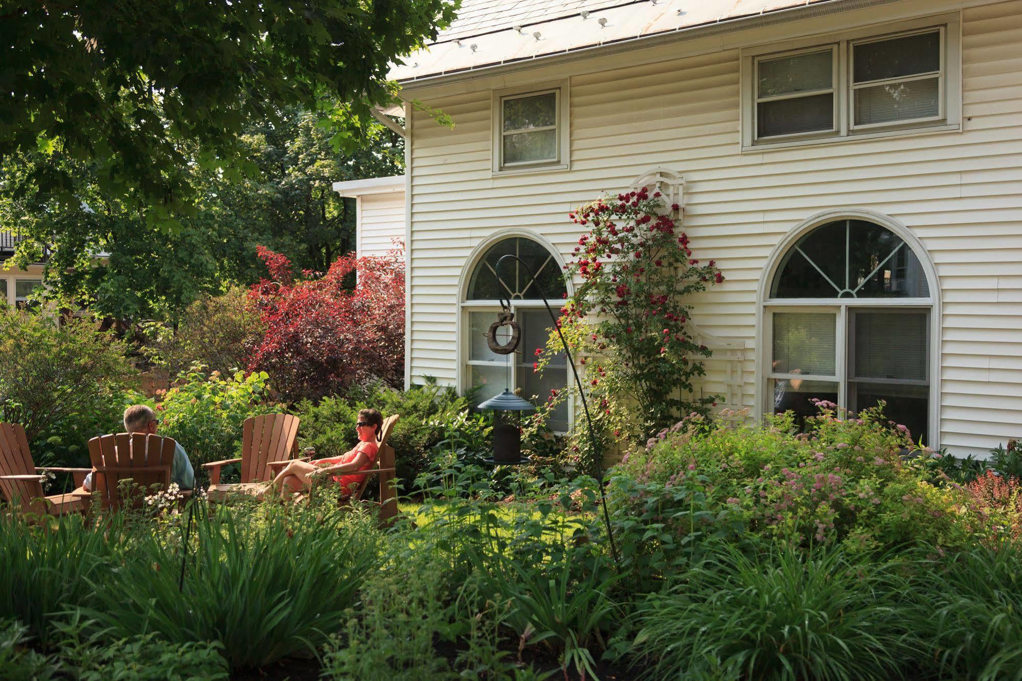 Lang House On Main Street Bed & Breakfast Burlington Luaran gambar